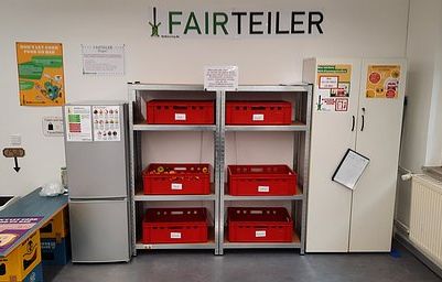 Regal / Schrank Fairteiler
