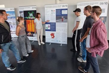 Ausstellung zum Thema „Mobilitätsstationen und Haltestellen für Thüringen“ wird an der FHE gezeigt